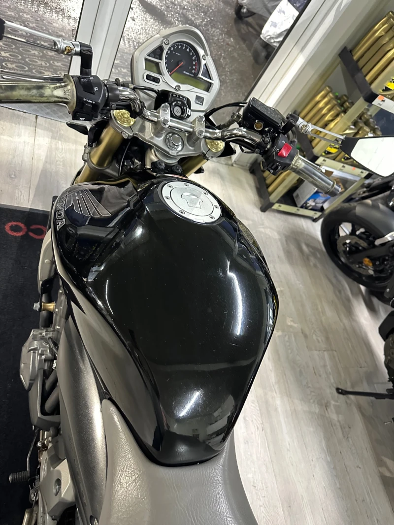 Honda Hornet 600i 04.2007г. , снимка 13 - Мотоциклети и мототехника - 52576409