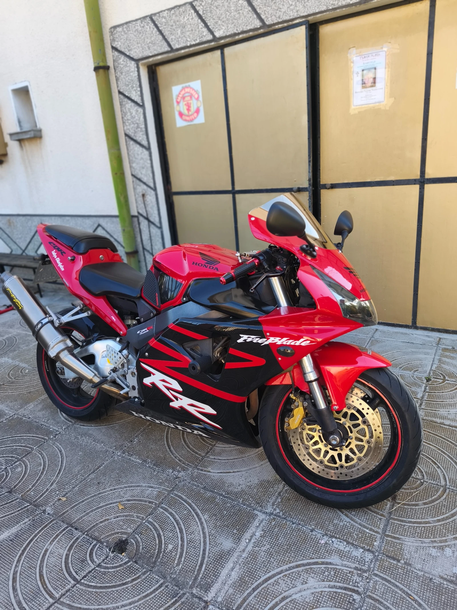Honda Cbr 954 Fireblade - изображение 10