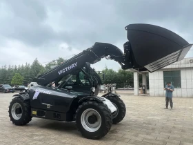 Телескопичен товарач Manitou Victory 3507, снимка 9