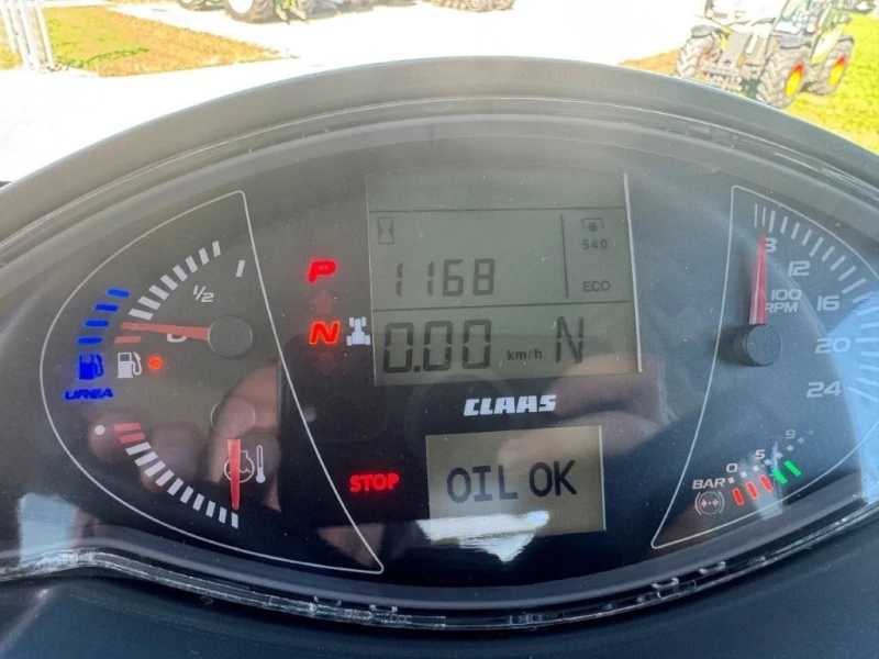 Трактор Claas  Axion 810 CMATIC Cebis&#10071;2024, снимка 11 - Селскостопанска техника - 51933992