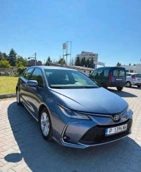 Toyota Corolla 1.8 hybrid, снимка 2