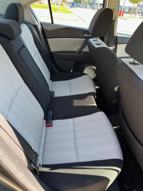 Mazda 3, снимка 8