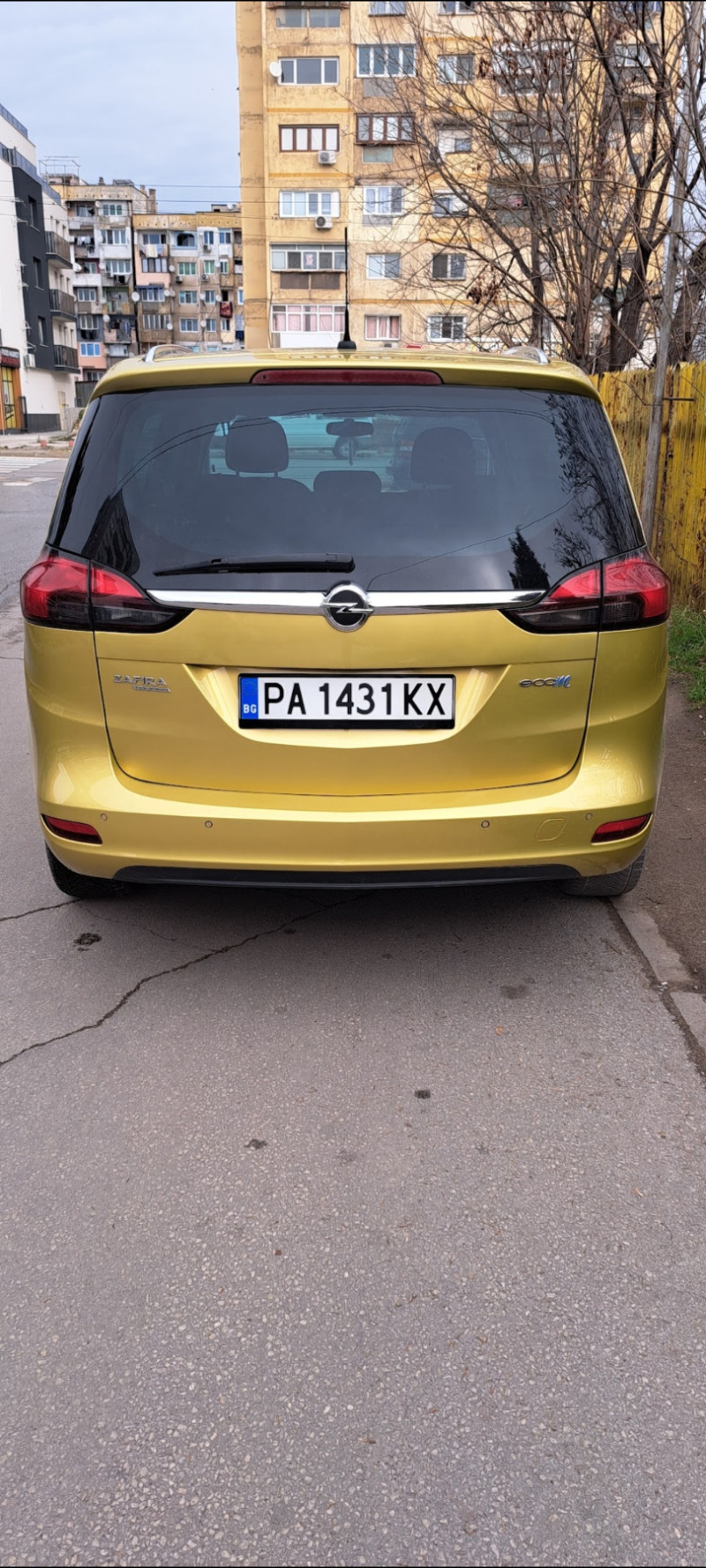 Opel Zafira 1.6, снимка 3 - Автомобили и джипове - 45216536