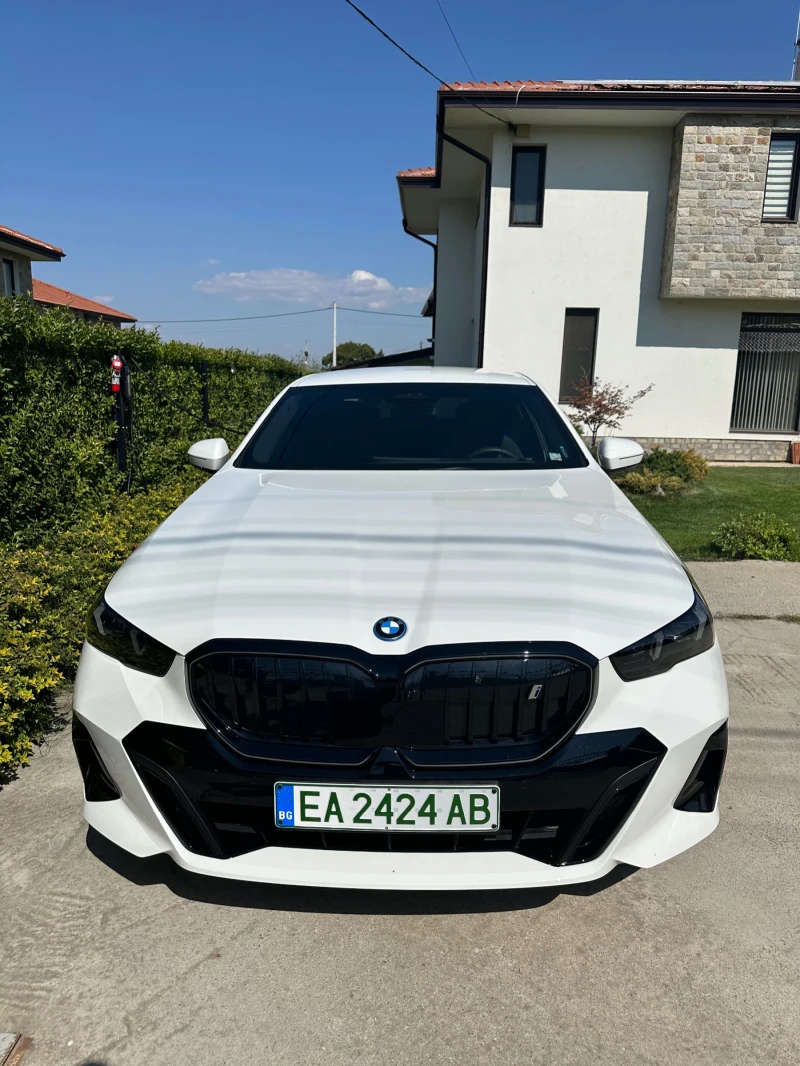 BMW i5 eDrive 40 M SPORT, снимка 5 - Автомобили и джипове - 49047951