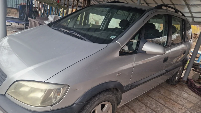 Opel Zafira, снимка 2 - Автомобили и джипове - 48266985