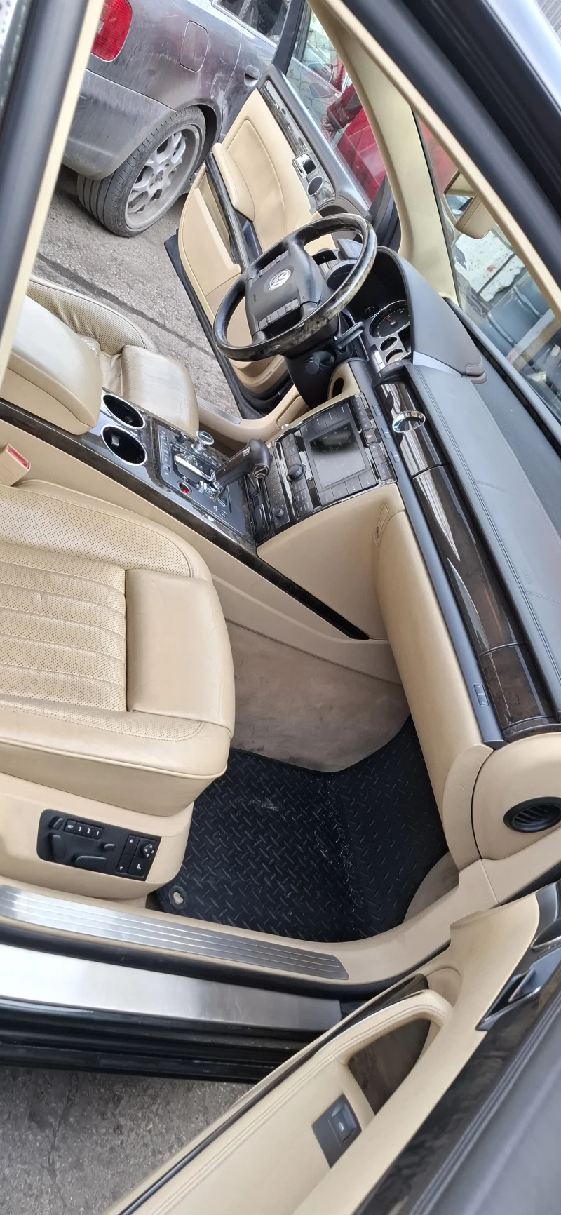 VW Phaeton, снимка 10 - Автомобили и джипове - 49469945