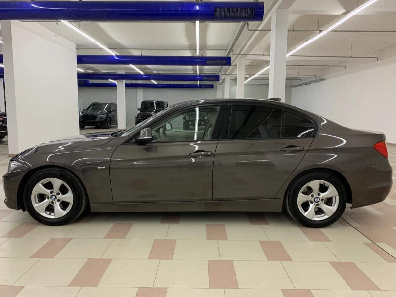 BMW 320 d -MODERN- /Xenon/Koja/ , снимка 6 - Автомобили и джипове - 49549007