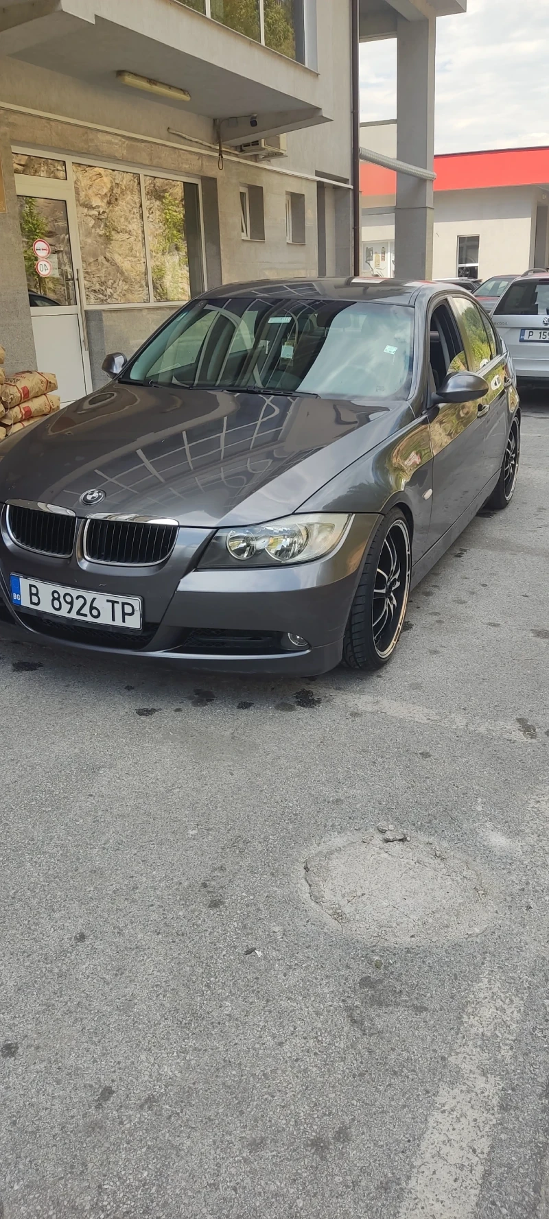 BMW 320, снимка 2 - Автомобили и джипове - 49564075