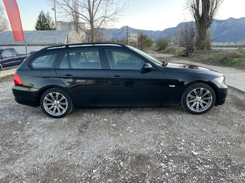 BMW 320 2.0TDI-NAVI-PANORAMA-ITALIA, снимка 4 - Автомобили и джипове - 49567115