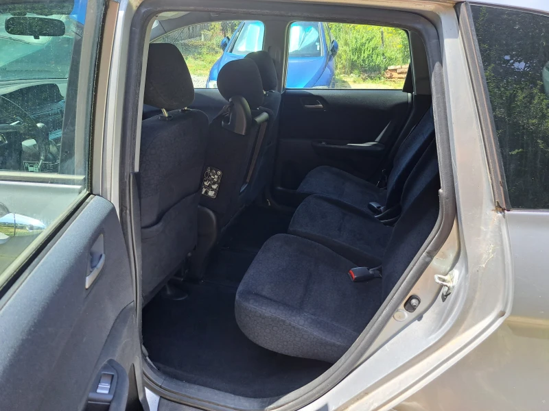 Honda Fr-v НОВ ВНОС ИТАЛИЯ, снимка 12 - Автомобили и джипове - 52330930