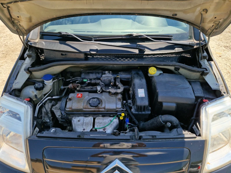 Citroen C2 1.1i 104000км!!! КЛИМАТИК!, снимка 13 - Автомобили и джипове - 51266543