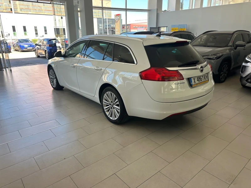 Opel Insignia 4x4 , снимка 3 - Автомобили и джипове - 51753204