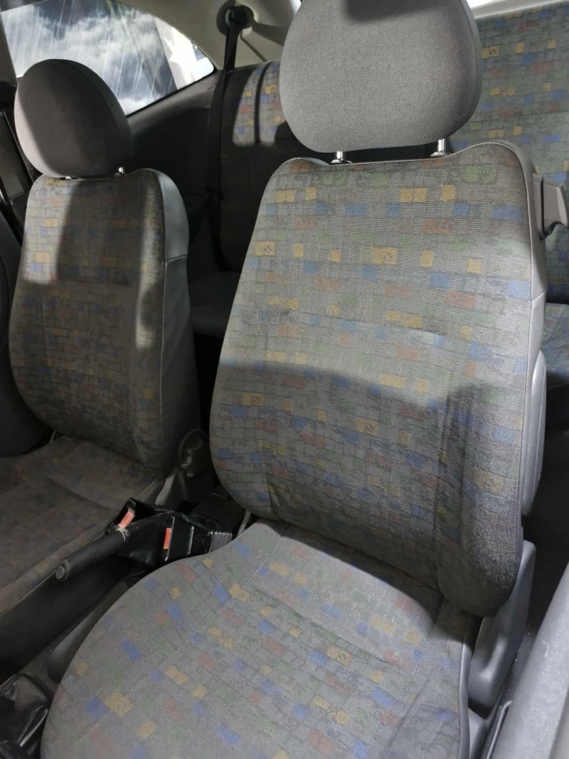 Opel Corsa C, снимка 6 - Автомобили и джипове - 52210212