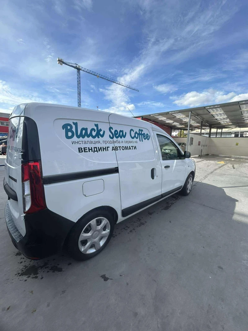 Dacia Dokker, снимка 6 - Автомобили и джипове - 52703375