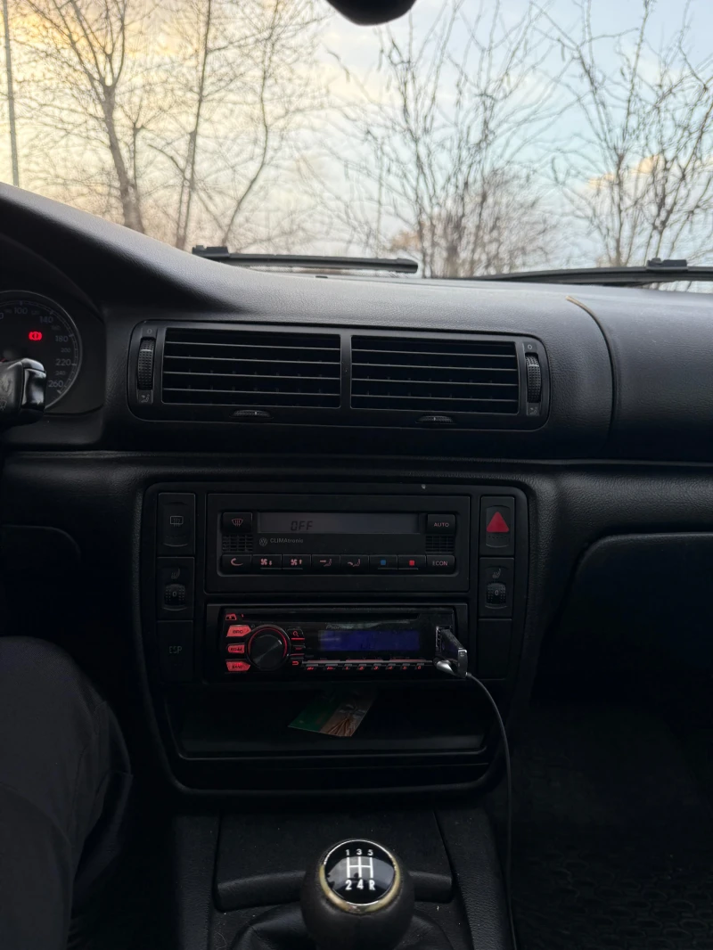 VW Passat 1.9 TDI ДОКАЗАНИ КМ ВСИЧКО ПЛАТЕНО, снимка 7 - Автомобили и джипове - 52516789