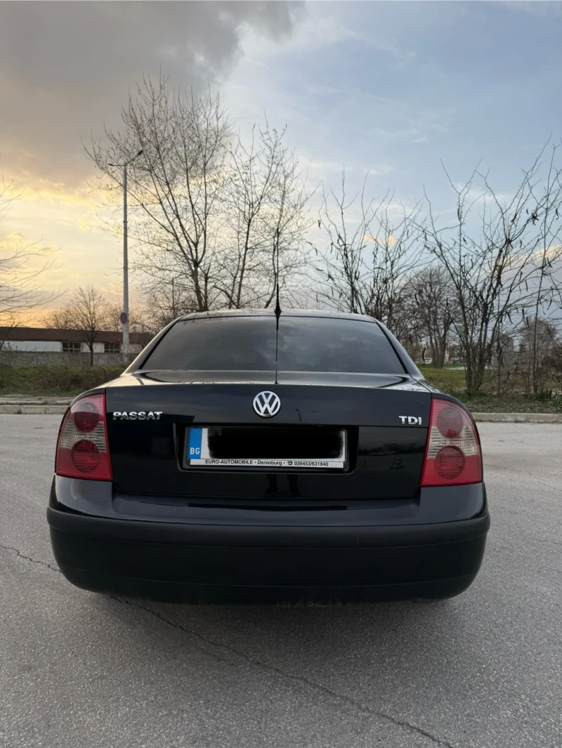 VW Passat 1.9 TDI ДОКАЗАНИ КМ ВСИЧКО ПЛАТЕНО, снимка 4 - Автомобили и джипове - 52516789