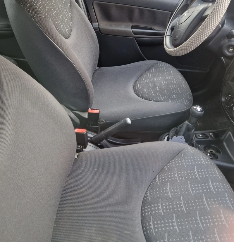Citroen C3, снимка 14 - Автомобили и джипове - 52514405
