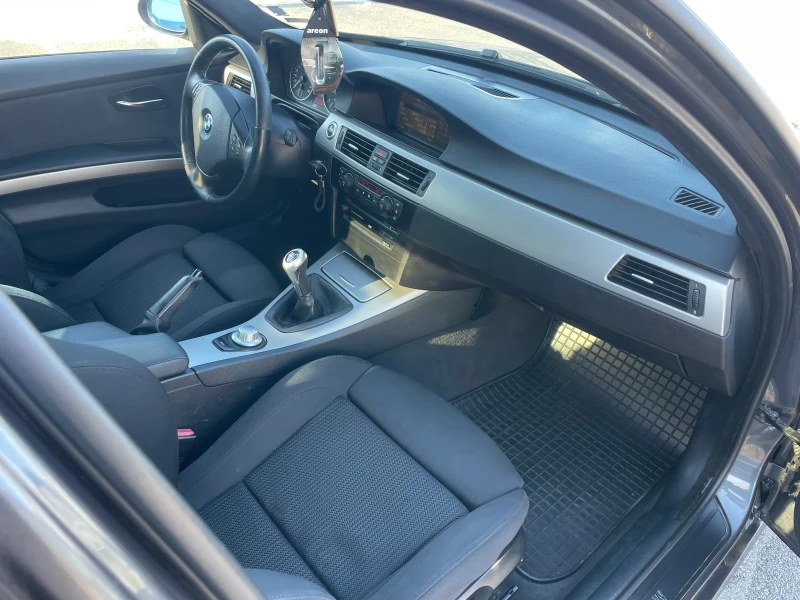 BMW 320 NAVI, снимка 4 - Автомобили и джипове - 53132778