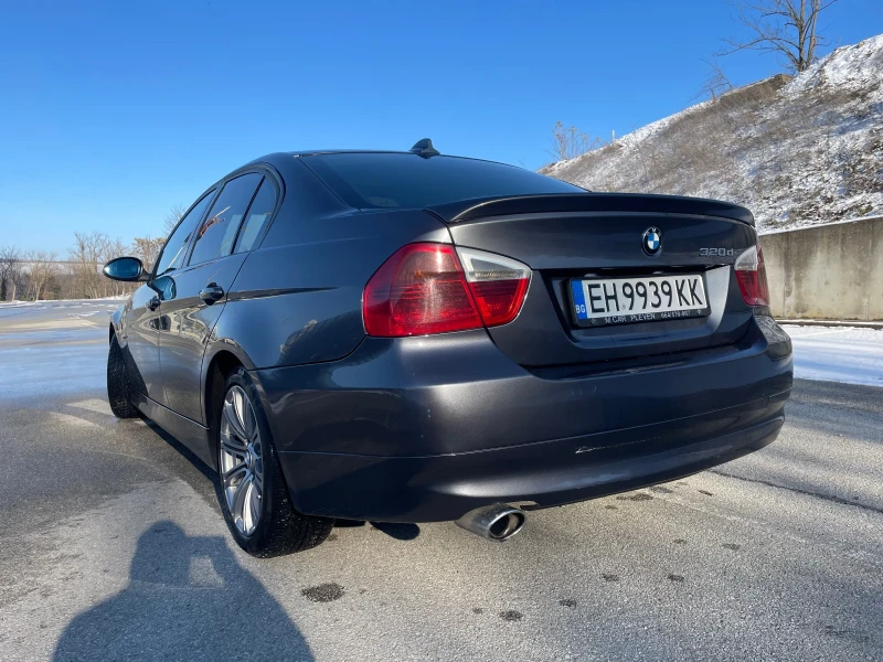BMW 320 NAVI, снимка 17 - Автомобили и джипове - 53132778