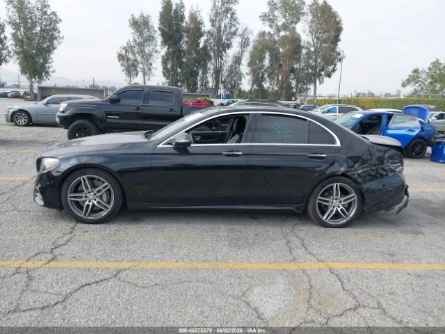 Mercedes-Benz E 300 * AMG* КОЖА* ПОДГРЕВ* ПАНОРАМА* КАМЕРА* BURMESTER*, снимка 13 - Автомобили и джипове - 55077887