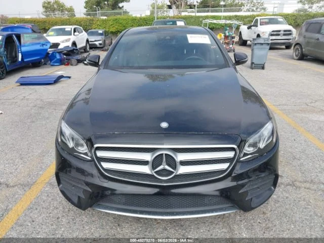 Mercedes-Benz E 300 * AMG* КОЖА* ПОДГРЕВ* ПАНОРАМА* КАМЕРА* BURMESTER*, снимка 11 - Автомобили и джипове - 55077887