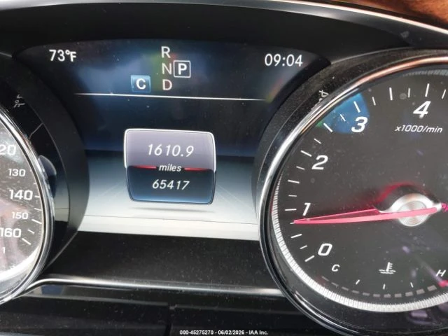 Mercedes-Benz E 300 * AMG* КОЖА* ПОДГРЕВ* ПАНОРАМА* КАМЕРА* BURMESTER*, снимка 14 - Автомобили и джипове - 55077887