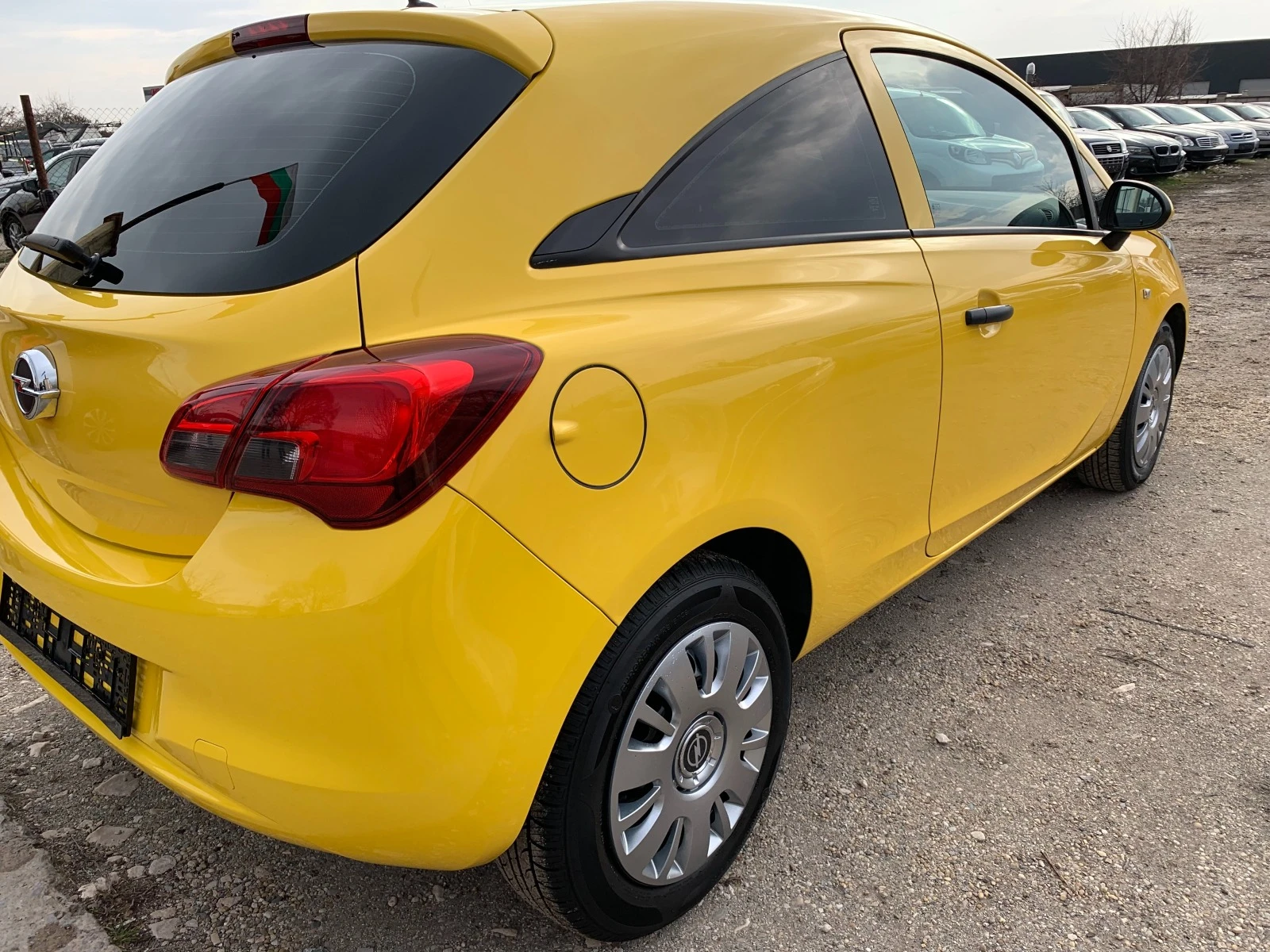 Opel Corsa 1.3 CDTI VAN - изображение 7