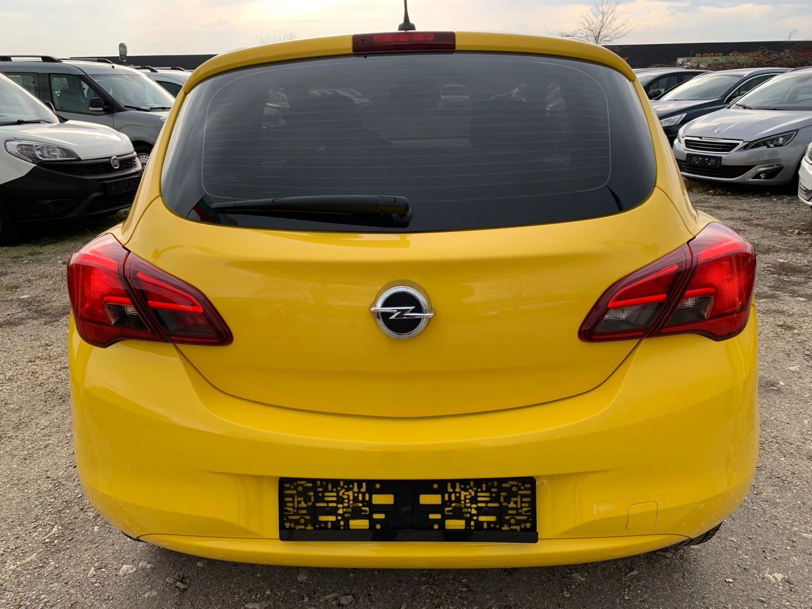 Opel Corsa 1.3 CDTI VAN - изображение 6