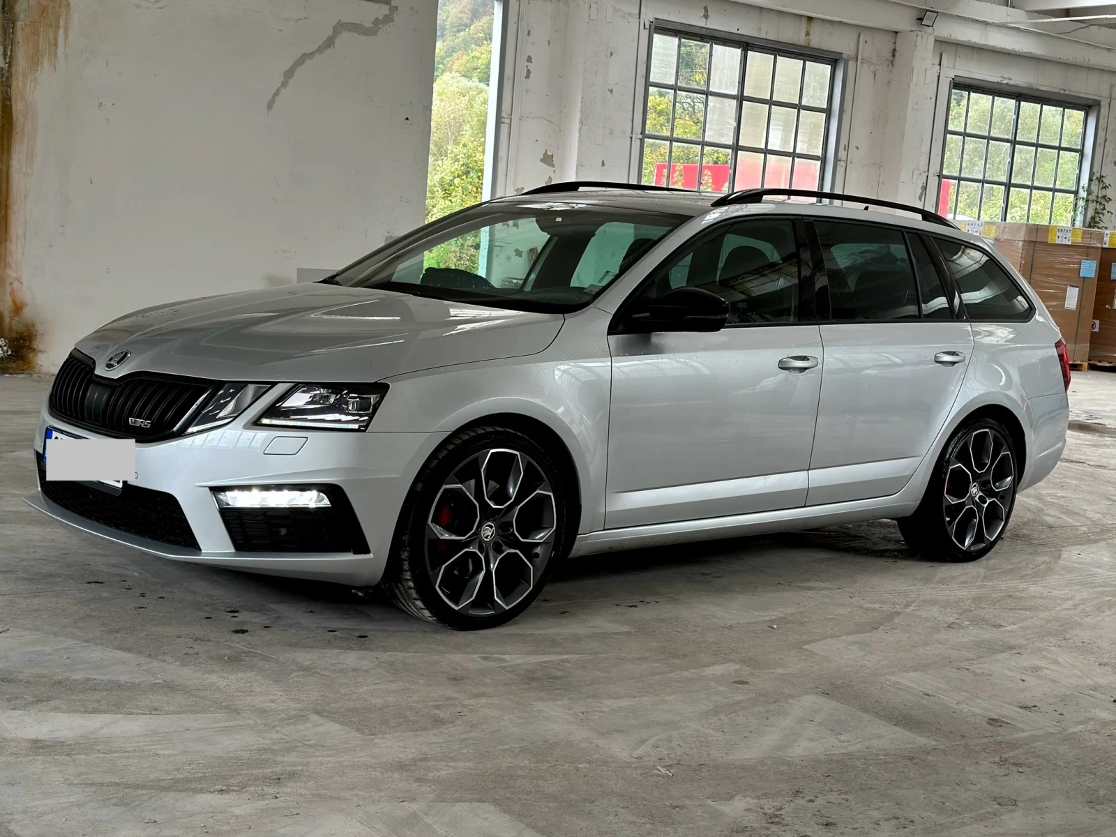 Skoda Octavia VRS версия, 4х4, Canton, Full LED, дистроник, Швей - изображение 3