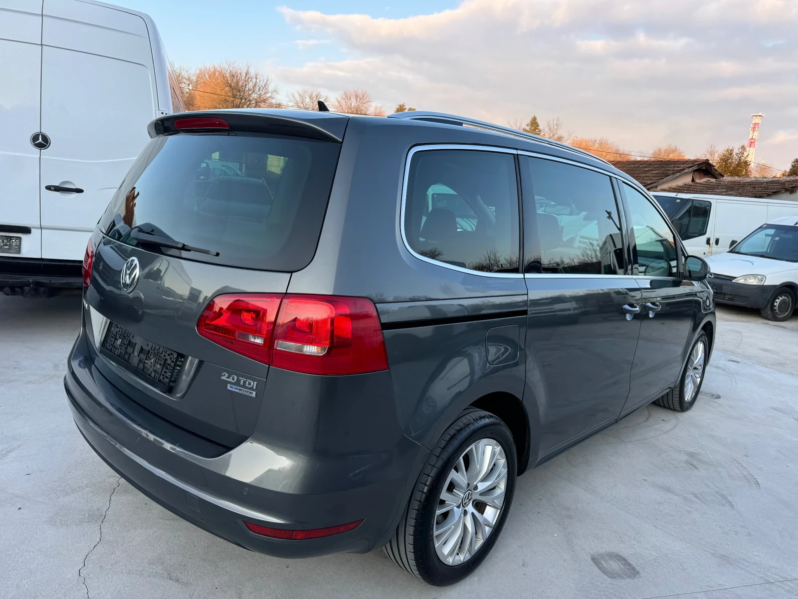 VW Sharan 2.0TDI 170HP DSG FULL LED - изображение 5