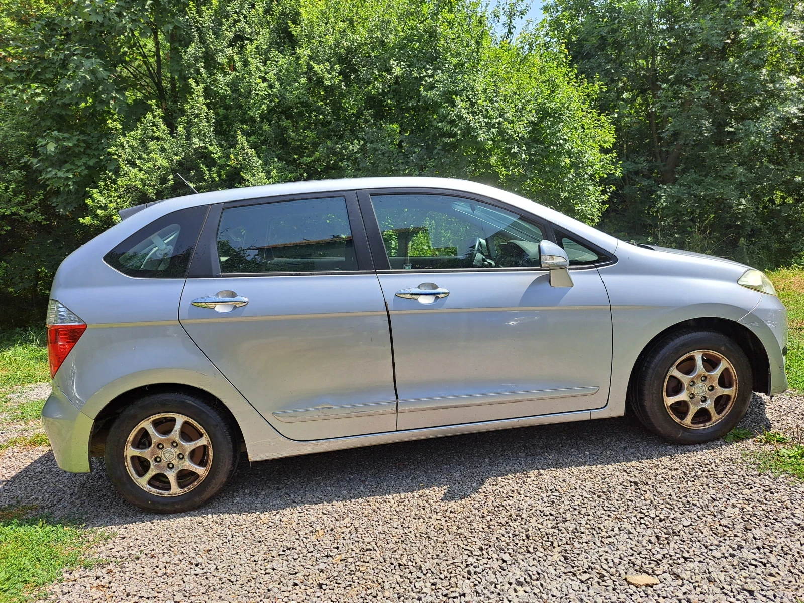 Honda Fr-v НОВ ВНОС ИТАЛИЯ - изображение 4