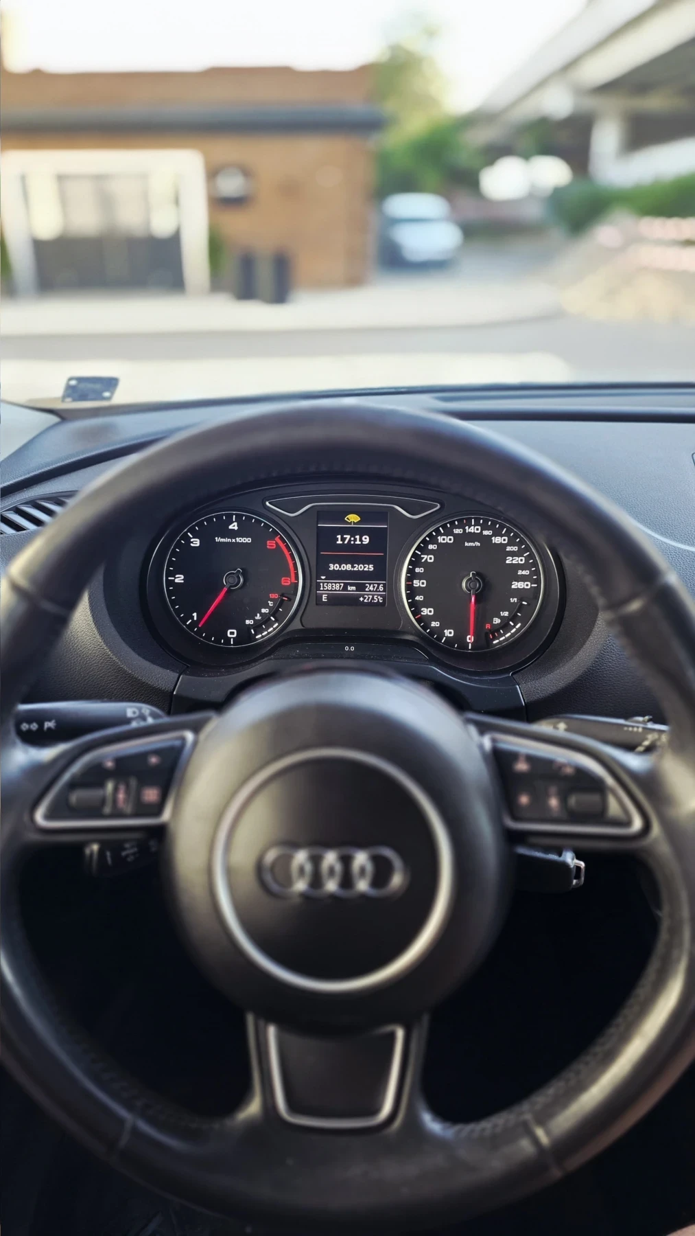 Audi A3 Sportback TDI - изображение 7