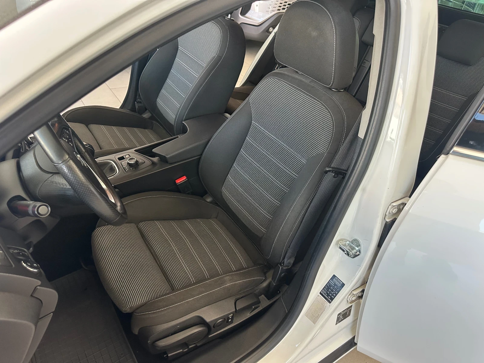 Opel Insignia 4x4  - изображение 8