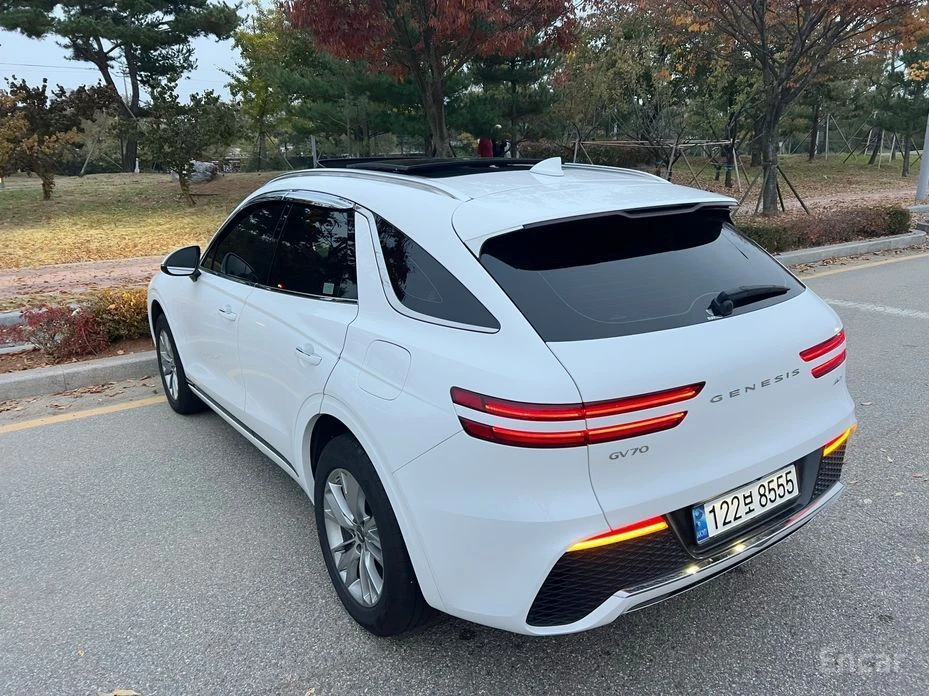Genesis GV70  - изображение 6