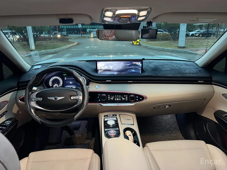 Genesis GV70  - изображение 8