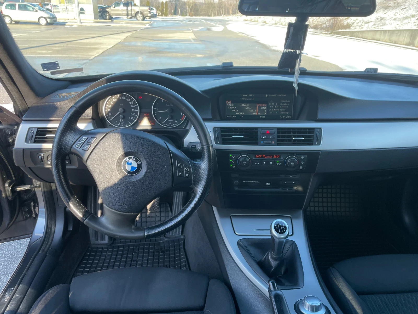 BMW 320 NAVI - изображение 7