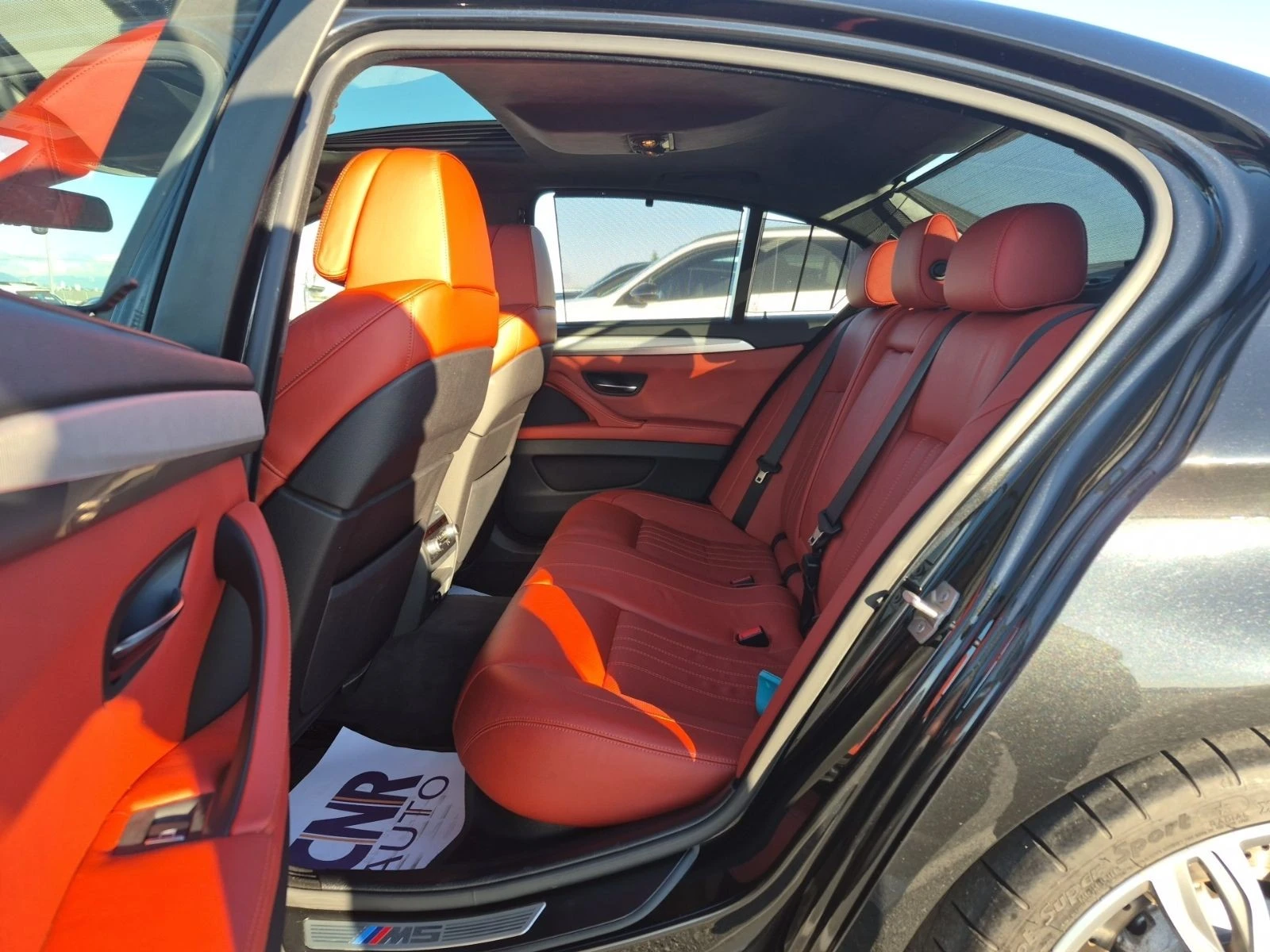 BMW M5 � ����������� & ���� ������ | Mobile.bg � ����������� 12