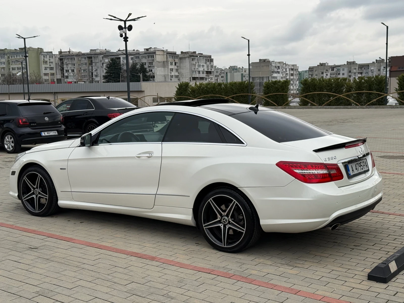 Mercedes-Benz E 350 Mercedes E350 Coupe 4MATIC AMG   306 к.с. , снимка 7 - Автомобили и джипове - 53754263