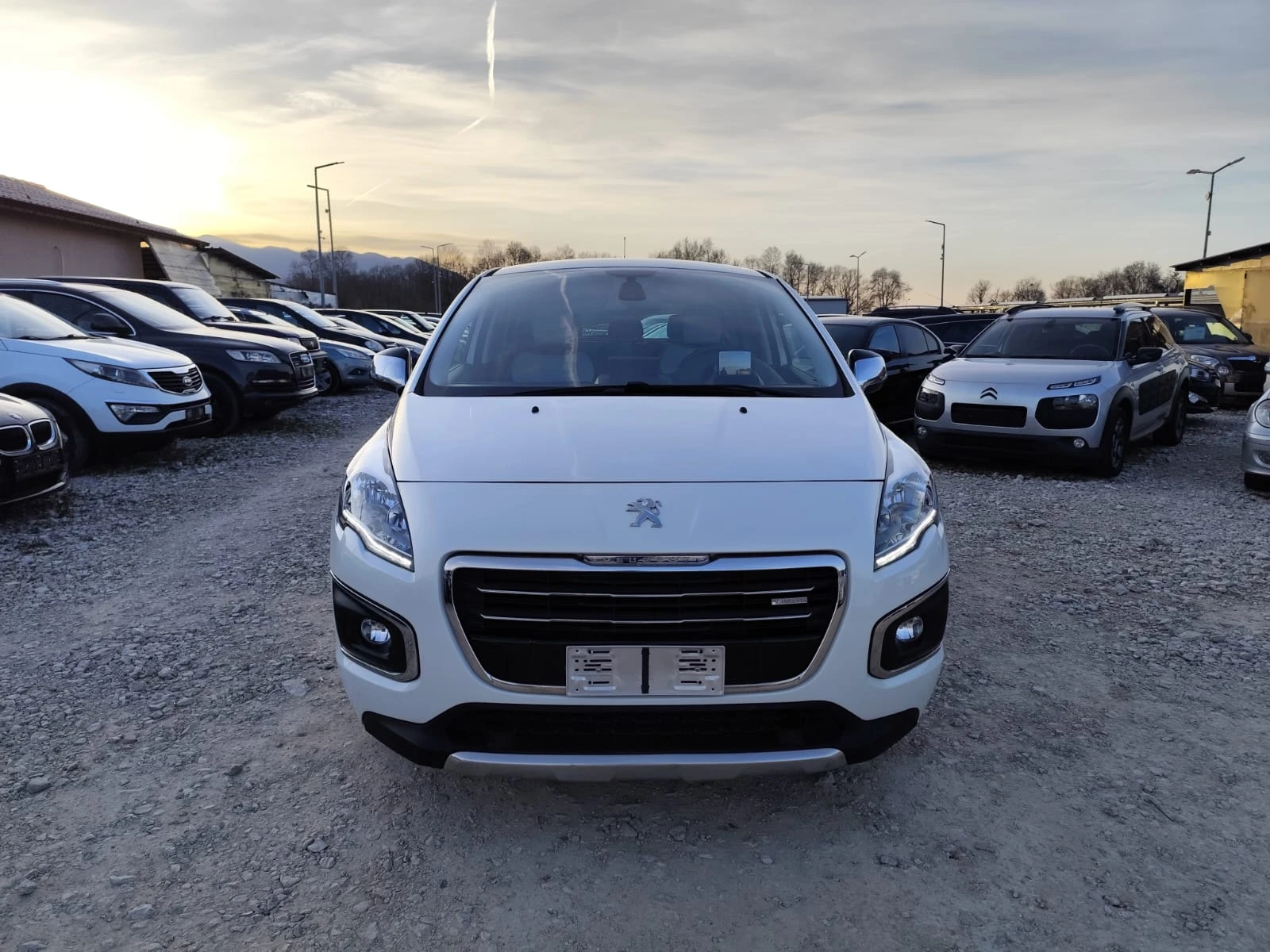 Peugeot 3008 4x4 HYBRID, снимка 2 - Автомобили и джипове - 53814677