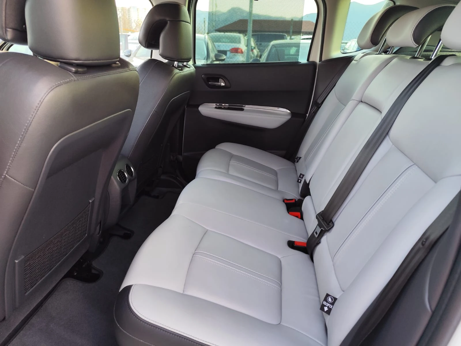 Peugeot 3008 4x4 HYBRID, снимка 15 - Автомобили и джипове - 53814677