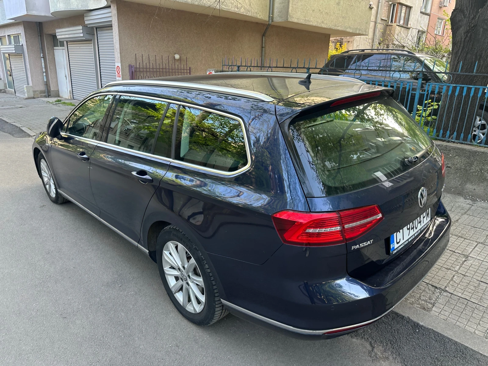 VW Passat Highline Full LED ACC, снимка 10 - Автомобили и джипове - 53988868