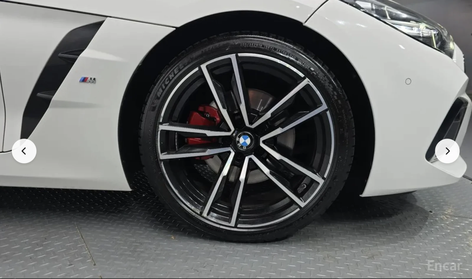 BMW Z4 M* SPORT* ДИГИТАЛНО* ТАБЛО* 360КАМЕРА* ХЕДЪП* , снимка 5 - Автомобили и джипове - 54151250