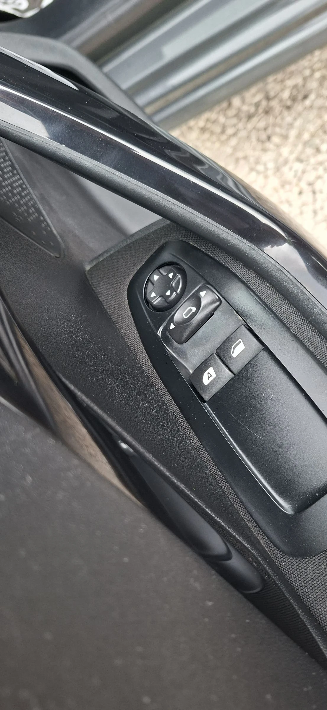 Peugeot 208 ГАЗ/БЕНЗИН, снимка 7 - Автомобили и джипове - 54547801