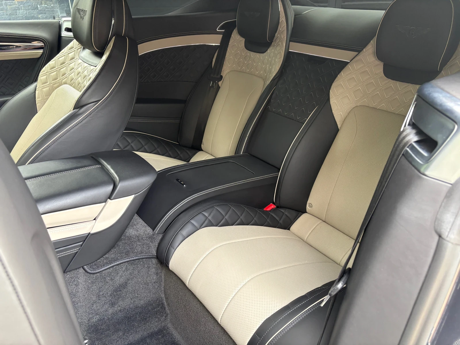 Bentley Continental gt * ГОТОВ ЛИЗИНГ* FULL ЕКСТРИ* 89000КМ* , снимка 13 - Автомобили и джипове - 54896910