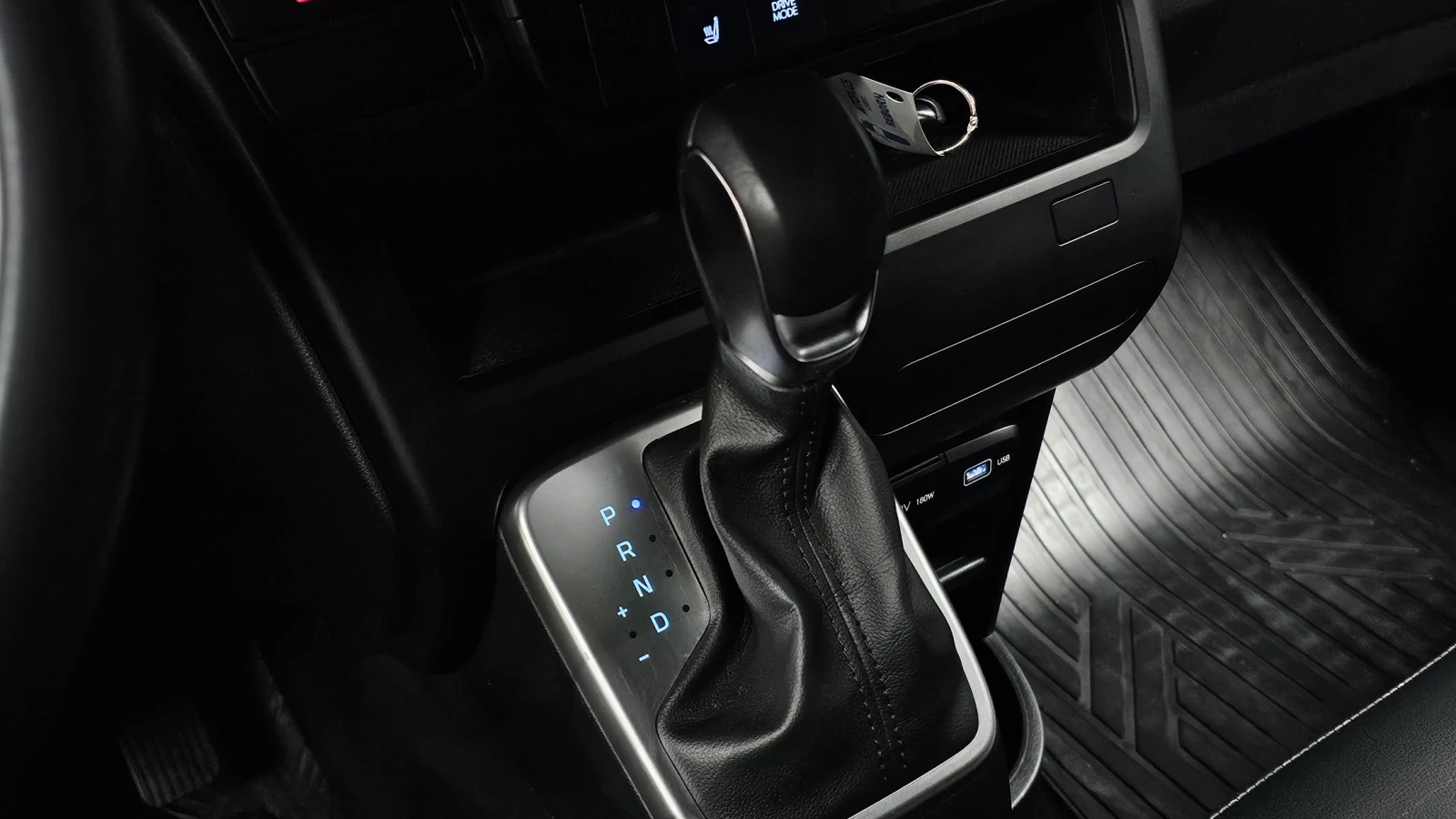 Hyundai Staria Modern* BLIND SPOT* ������� �����* ������ ���� | Mobile.bg � ����������� 9