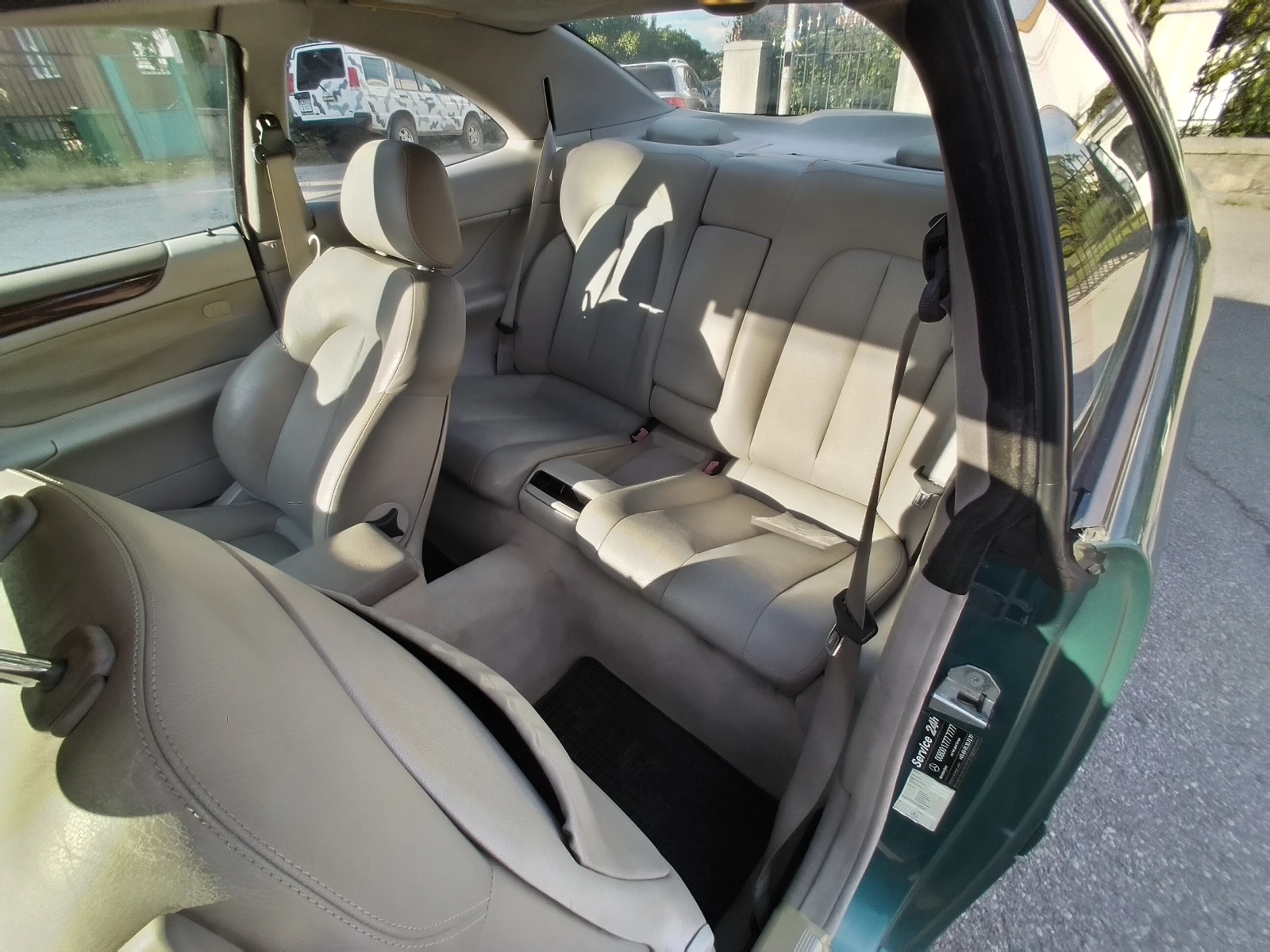 Mercedes-Benz CLK 200 KOMPRESSOR автоматик, снимка 9 - Автомобили и джипове - 55461882