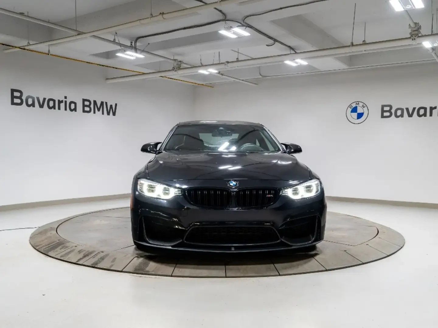 BMW M4 HARMON* KARDON* CARBON* DCT* ХЕДЪП* , снимка 5 - Автомобили и джипове - 55628698