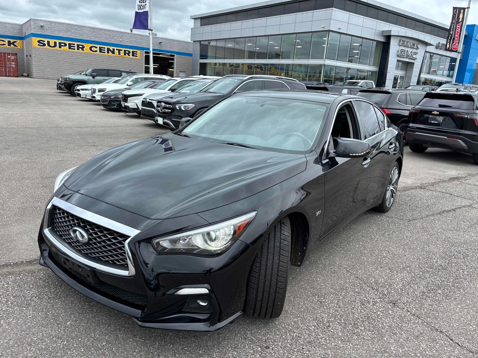 Infiniti Q50 * AWD * CARFAX * ОПЦИЯ ЗА ФИНАНСИРАНЕ , снимка 15 - Автомобили и джипове - 55817416