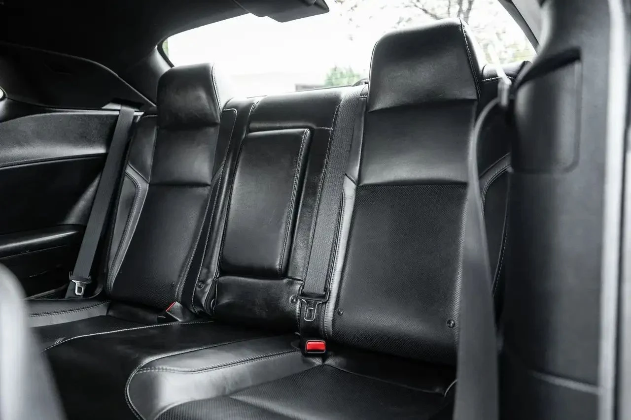 Dodge Challenger, снимка 17 - Автомобили и джипове - 56729138