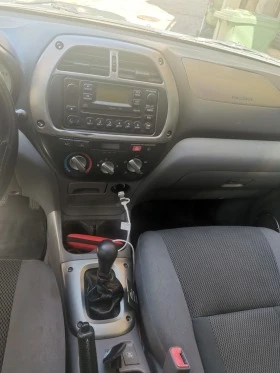 Toyota Rav4 2.0 D4d 4x4, снимка 8